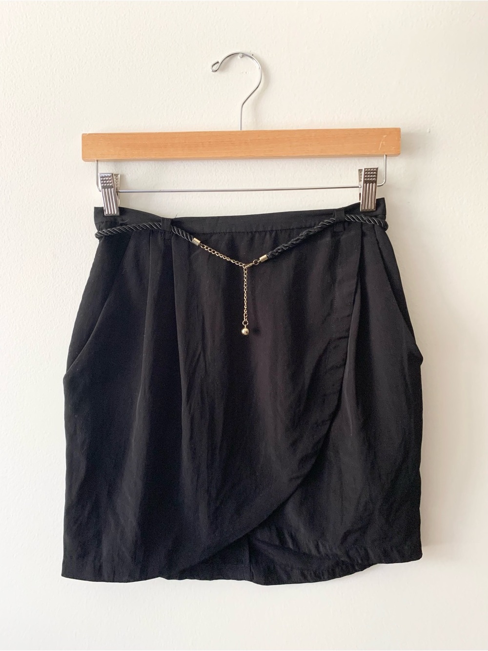 NEW H&M Black Wrap Mini Skirt with Decorative Chain Belt